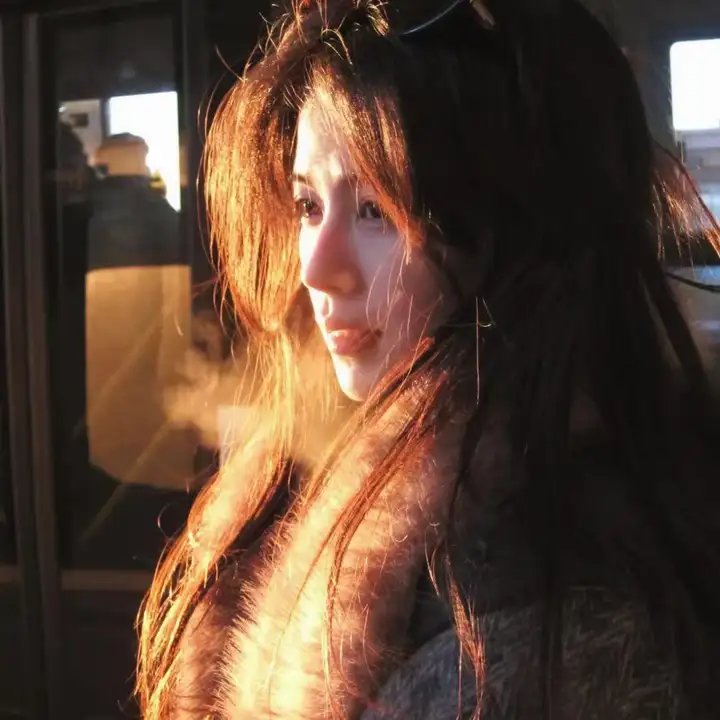 蕾雅与我